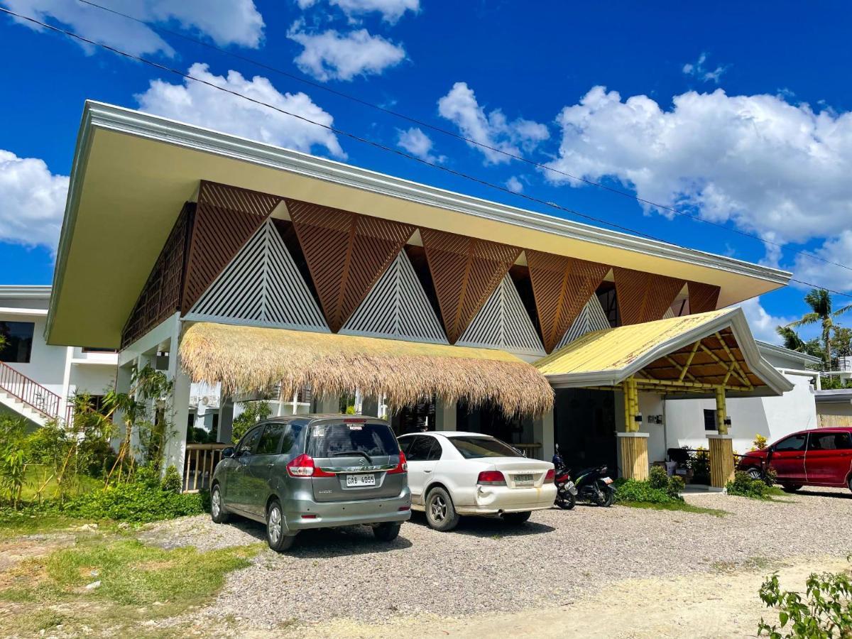 Red Picnic * Panglao